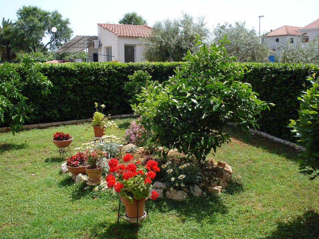 Apartments Keran Sukošan Habitación foto